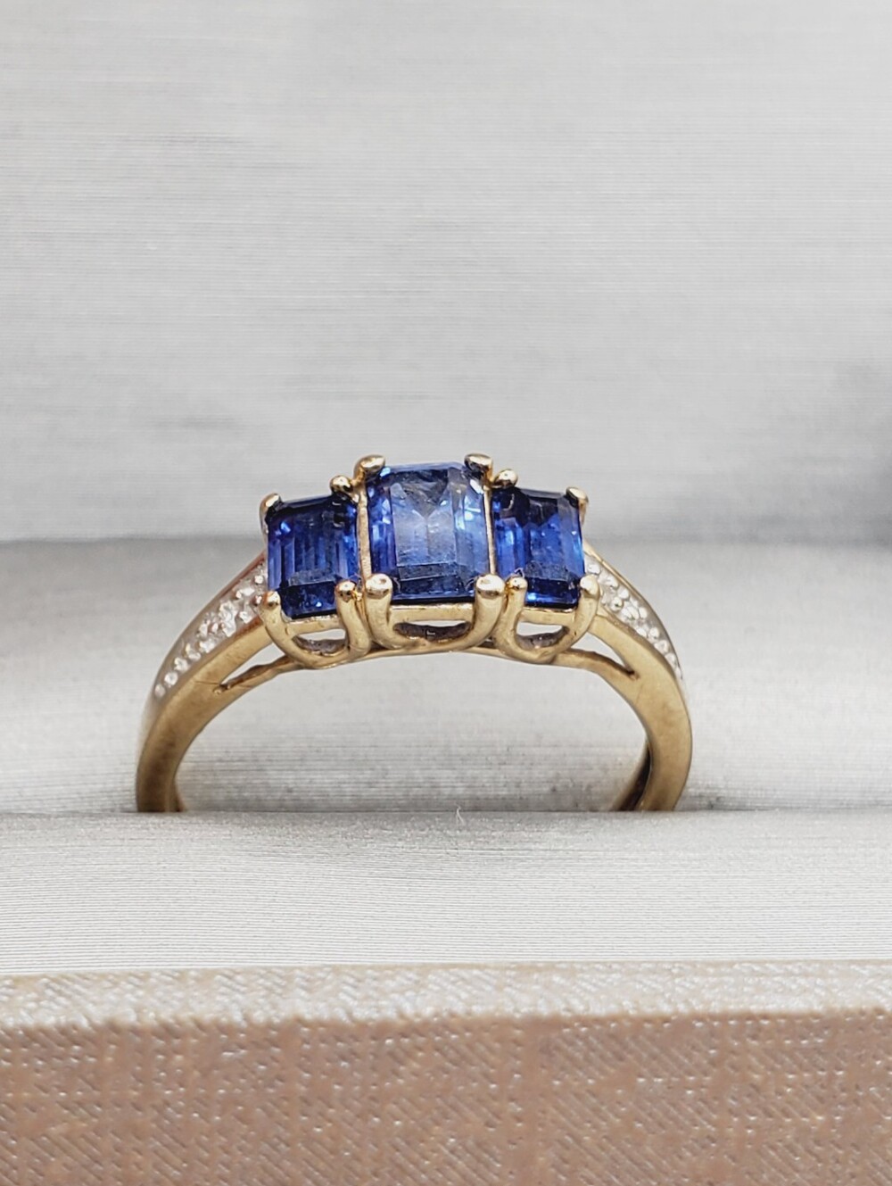 10k Solid Yellow Gold Ring with Three Blue Sapphire Radiant Cut Stones - Picture 8 of 11
